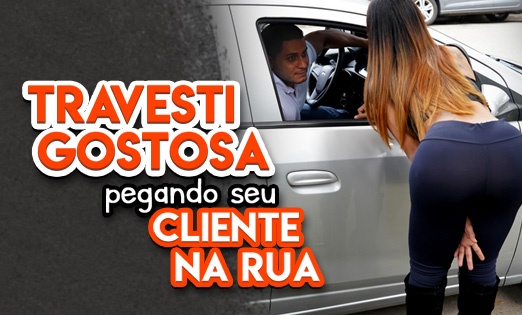 Transando com travesti na cama da esposa